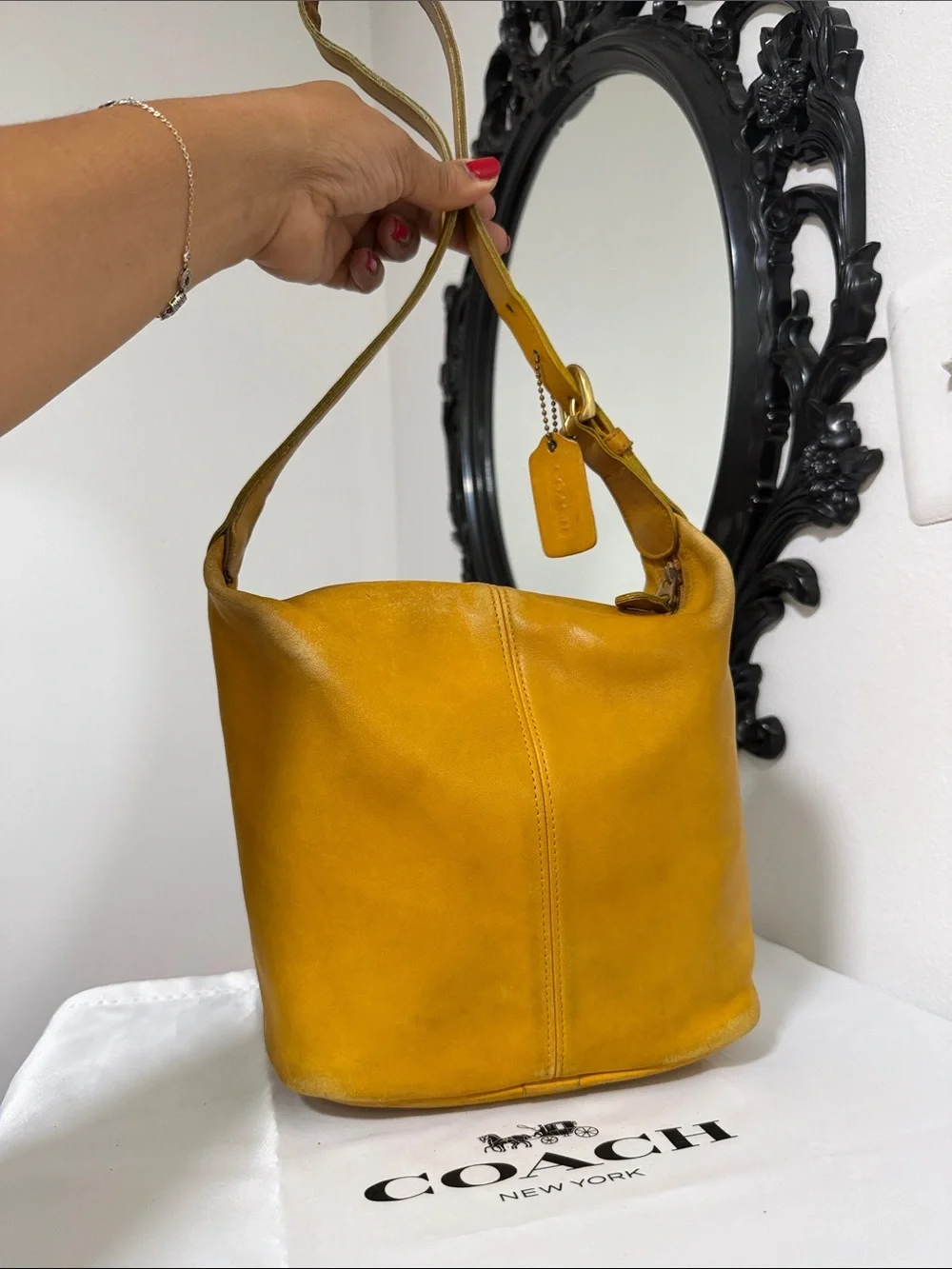 Coach Vintage 4148 Mustard Leather Top-Handle Shoulder Bag